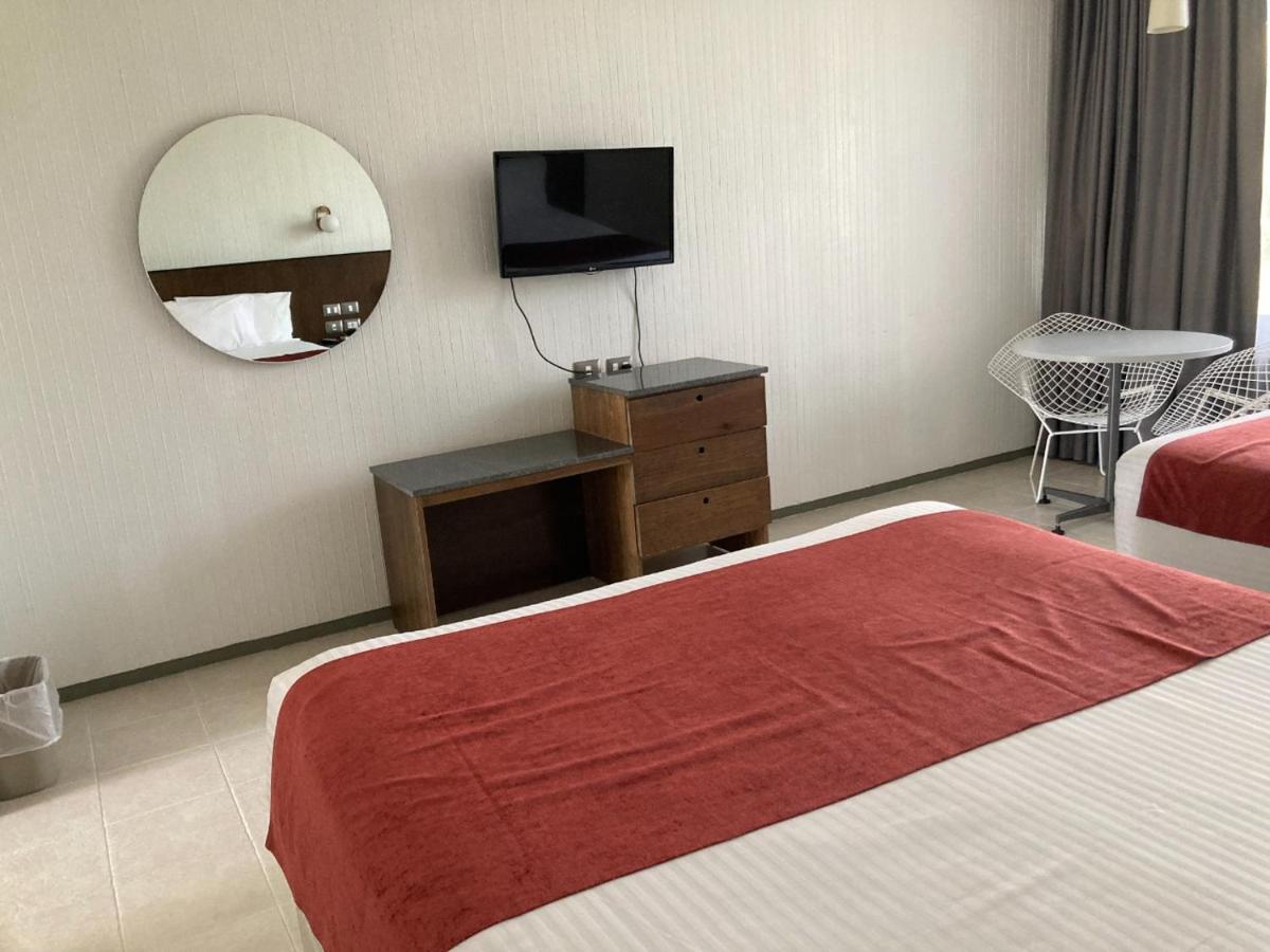 Hotel Y Parque Acuatico La Caldera Abasolo Εξωτερικό φωτογραφία