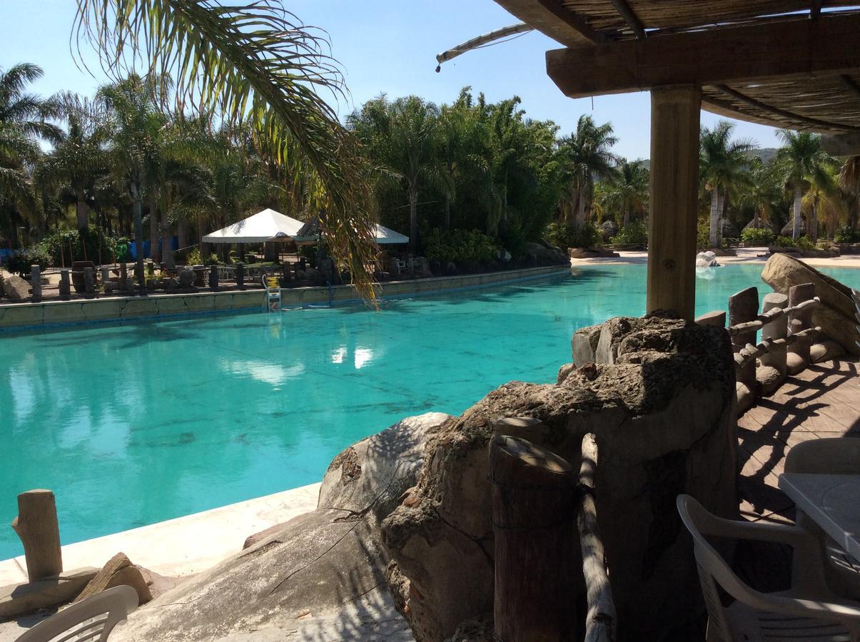 Hotel Y Parque Acuatico La Caldera Abasolo Εξωτερικό φωτογραφία