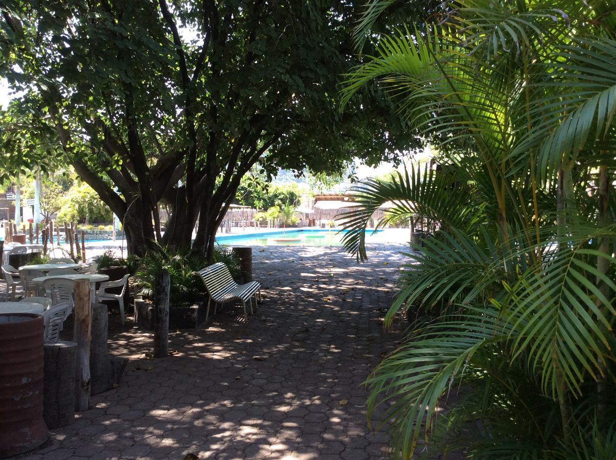 Hotel Y Parque Acuatico La Caldera Abasolo Εξωτερικό φωτογραφία