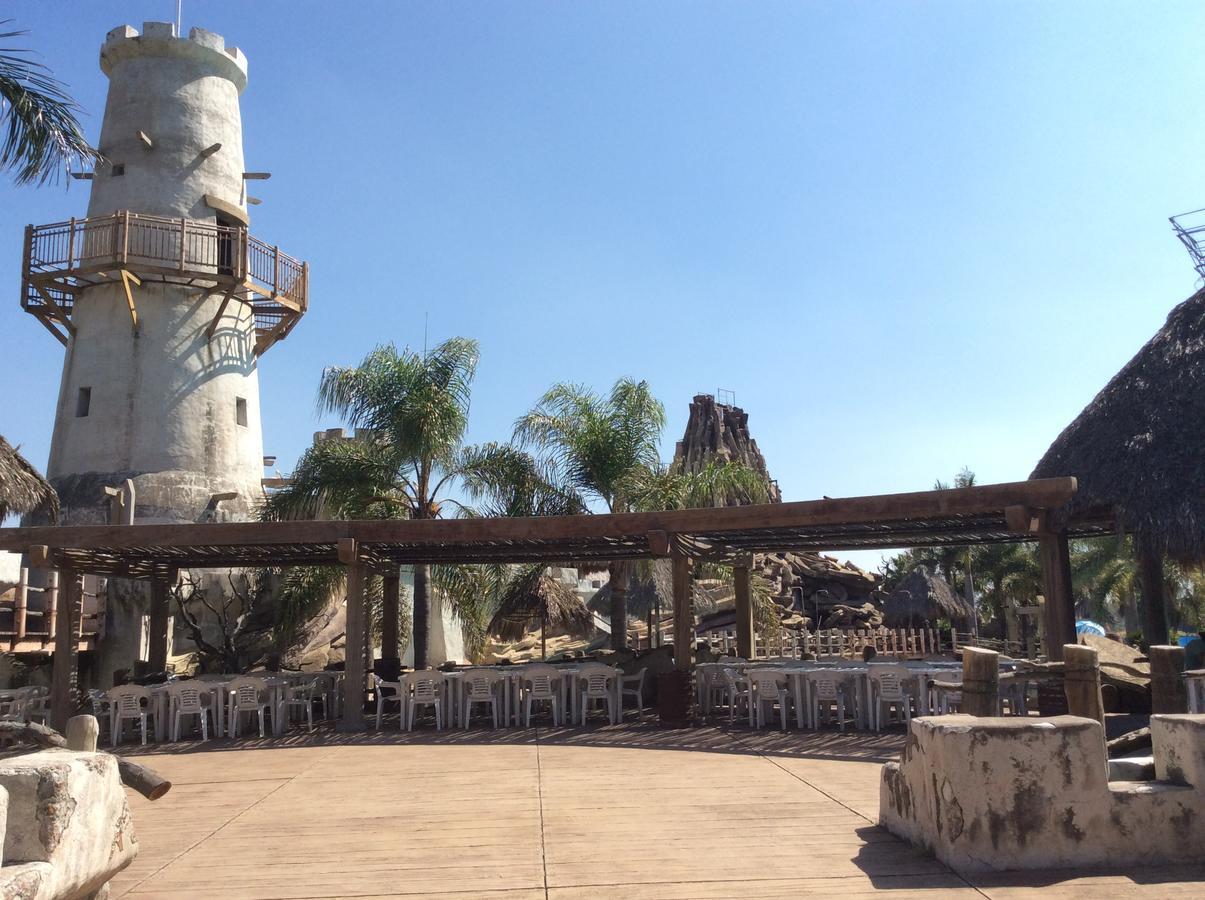 Hotel Y Parque Acuatico La Caldera Abasolo Εξωτερικό φωτογραφία